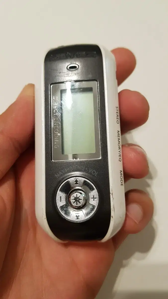 아이리버 IFP-890 256mb mp3 엠피쓰리 | 브랜드 중고거래 플랫폼, 번개장터